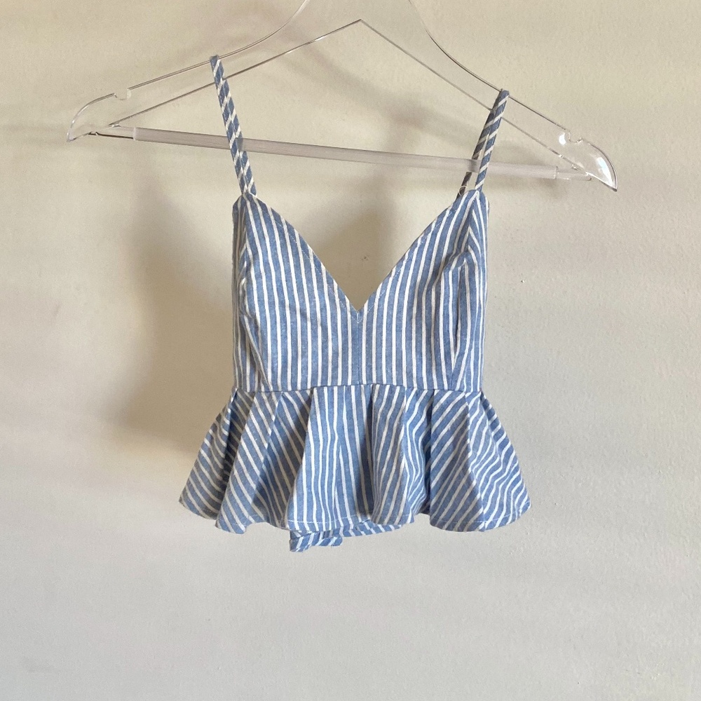 🪞hm darling spaghetti strap v neck front peplum mini striped tank top